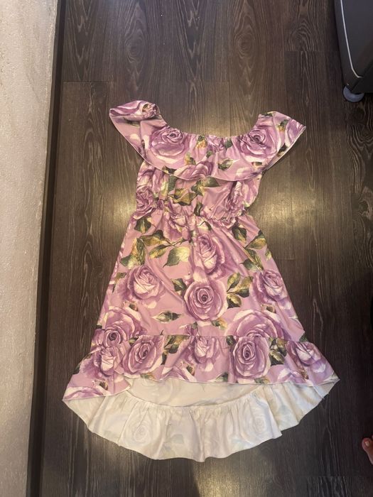 Vand rochie mar M/L la 80 lei