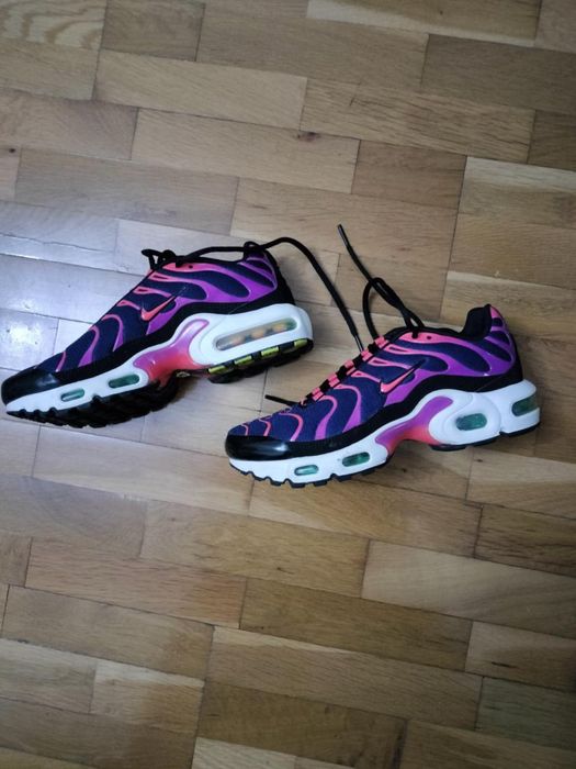 Чисто нови обувки Nike Tn 36ти номер
