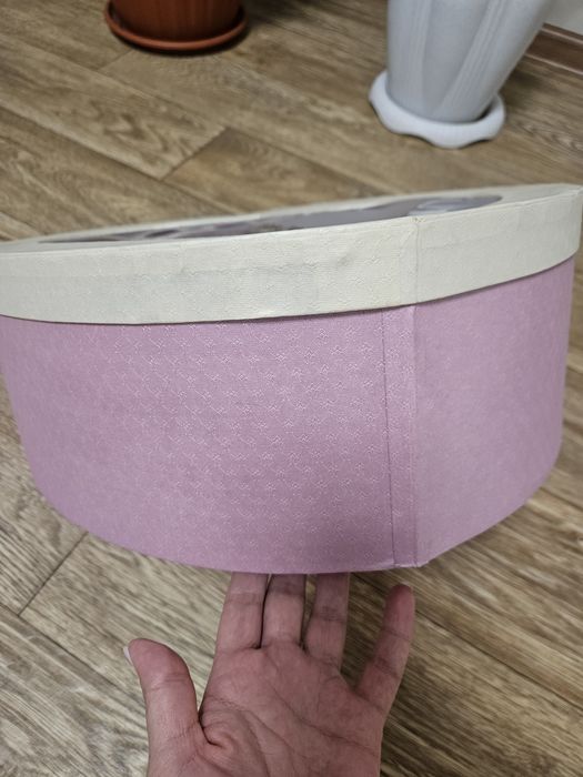 Подарочная коробка. Б/у