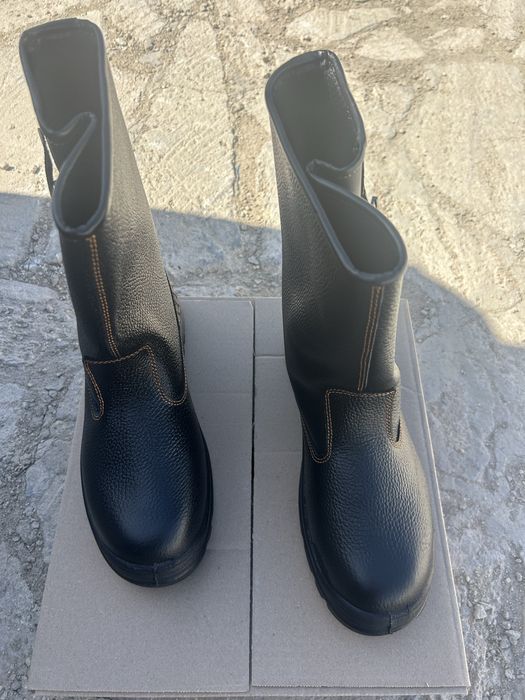 Етік сатылады 42 размер