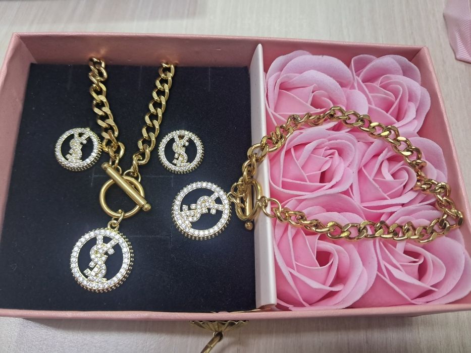 Set dama format din lanț, bratara și cercei