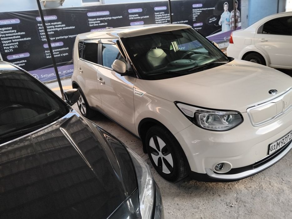 Электромобиль Kia Soul EV 2018