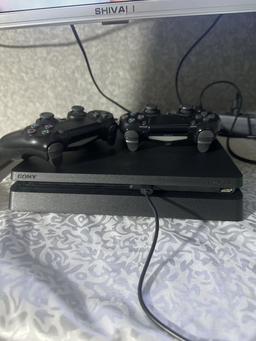 ps4 slim idealniy