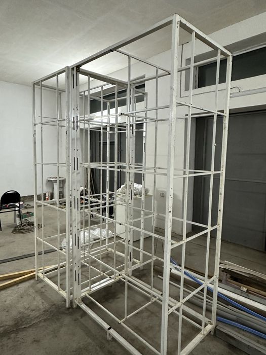 Стеллаж для магазина