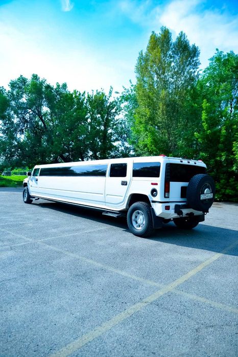 Лимузин Хамер 18 посадочных мест