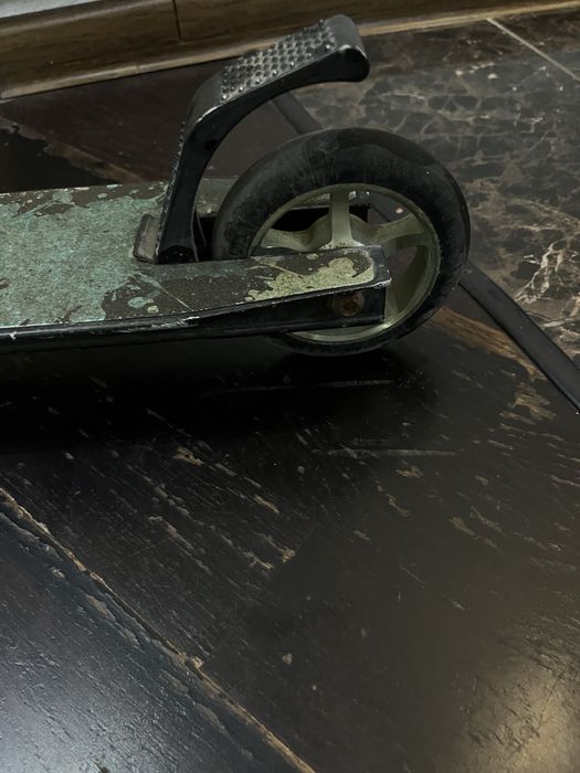 Самокат трюковой продам