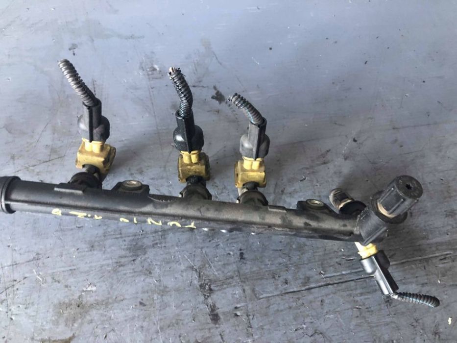 rampa cu injectoare fiat punto 1.2 b 1999-2012