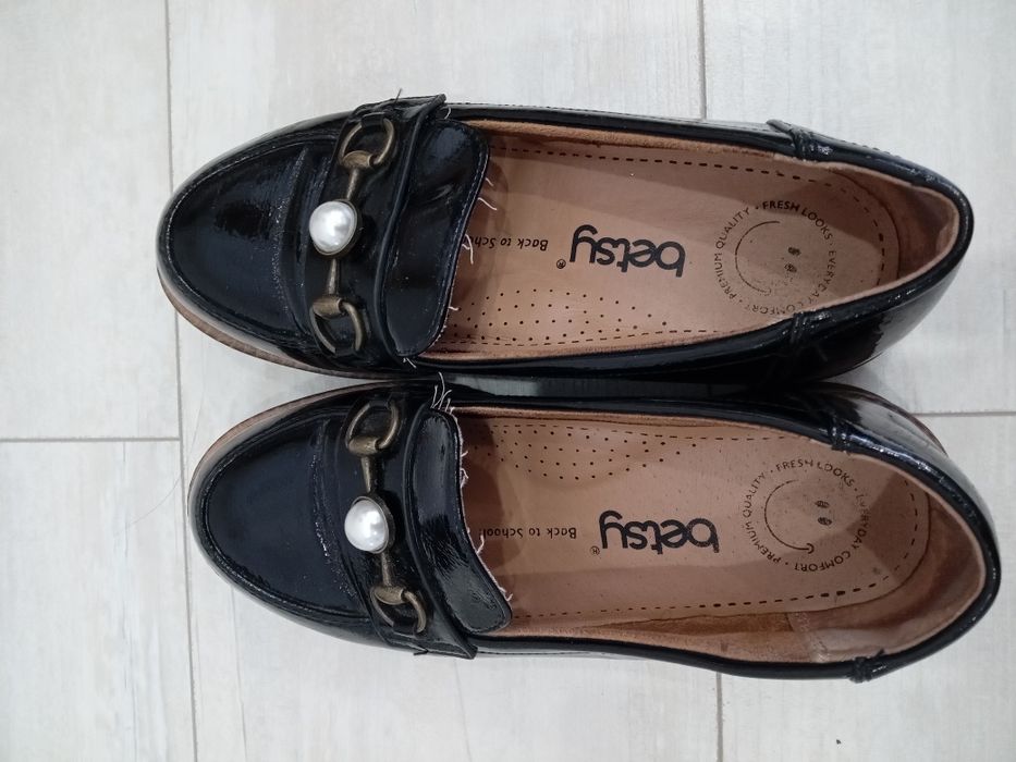 Продам детские батинки