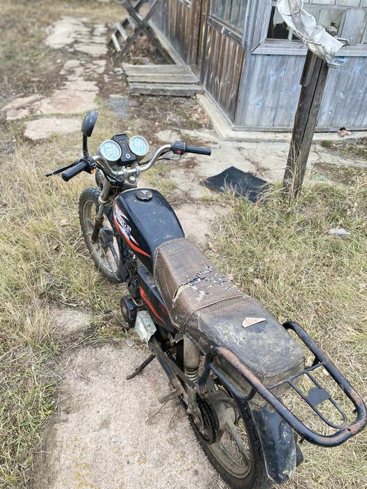 Продам мотоцикл рейсер 110