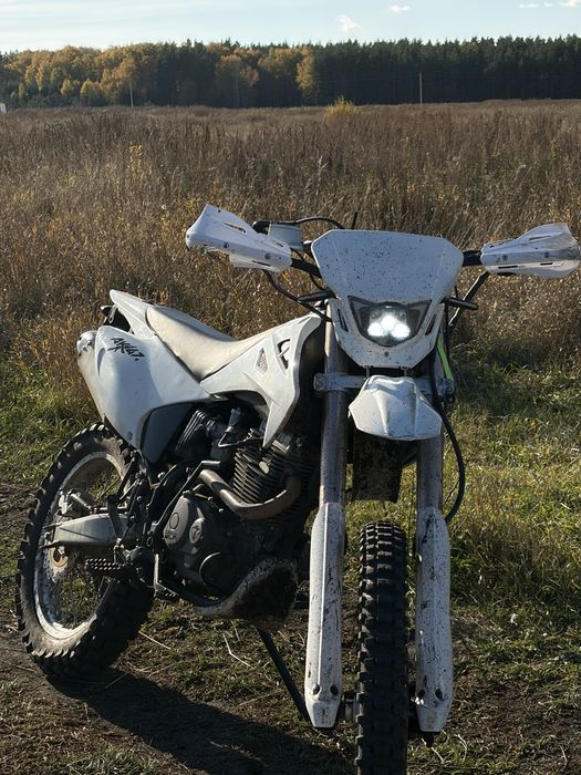 Продам эндуро 250