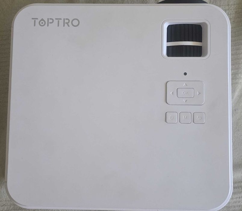 Преносим/настолен проектор TOPTRO X3, бял, с раница за пренасяне