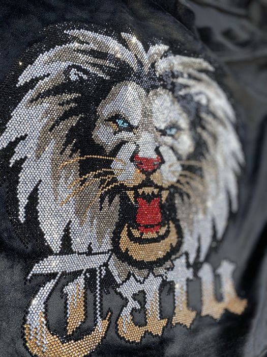 Почти ДАРОМ. Красивый спорт шик костюм