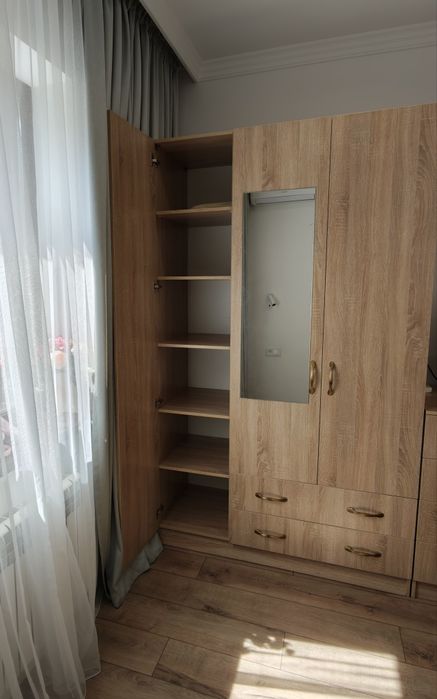 Мебель для спальни, шкаф, комод, кровать