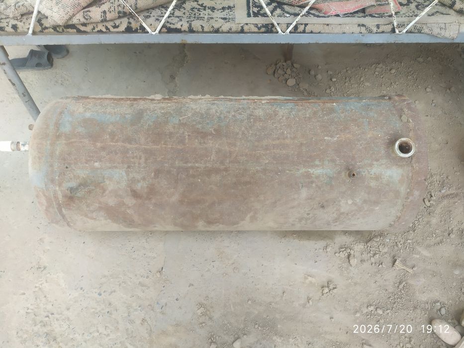 Titan, istish qozoni garilkasi bor