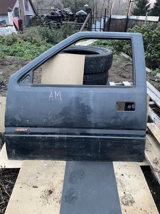 Дверь передняя левая Opel Frontera