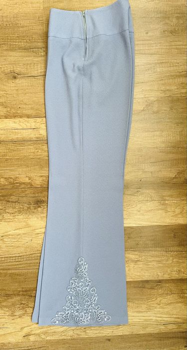 Compleu Agnes Toma, 38, impecabil