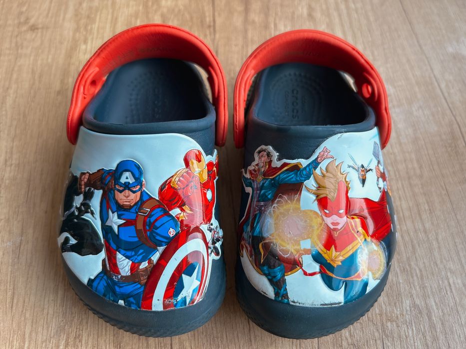 Детски лимитиран Crocs Marvel Avengers C6 22-23