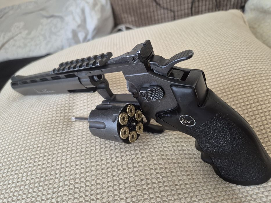 Pistol airsoft dan wesson rugger lung CO2 cu bile 6 mm 3 Joule