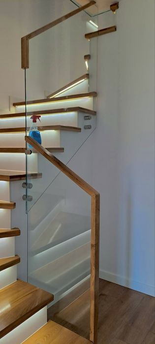 Balustrade din sticlă securizată