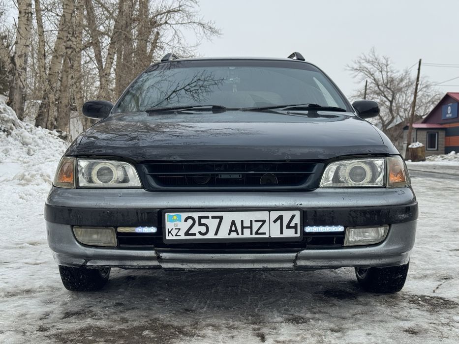 Продам тойота калдина