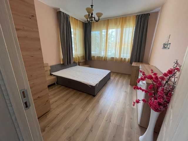 Продава се Тристаен апартамент в Варна, Червен площад - 86 кв.м за 3024 €/кв.м - Снимка #15