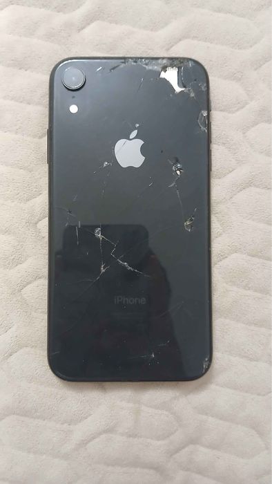 Samsung a17 apple xr обмен