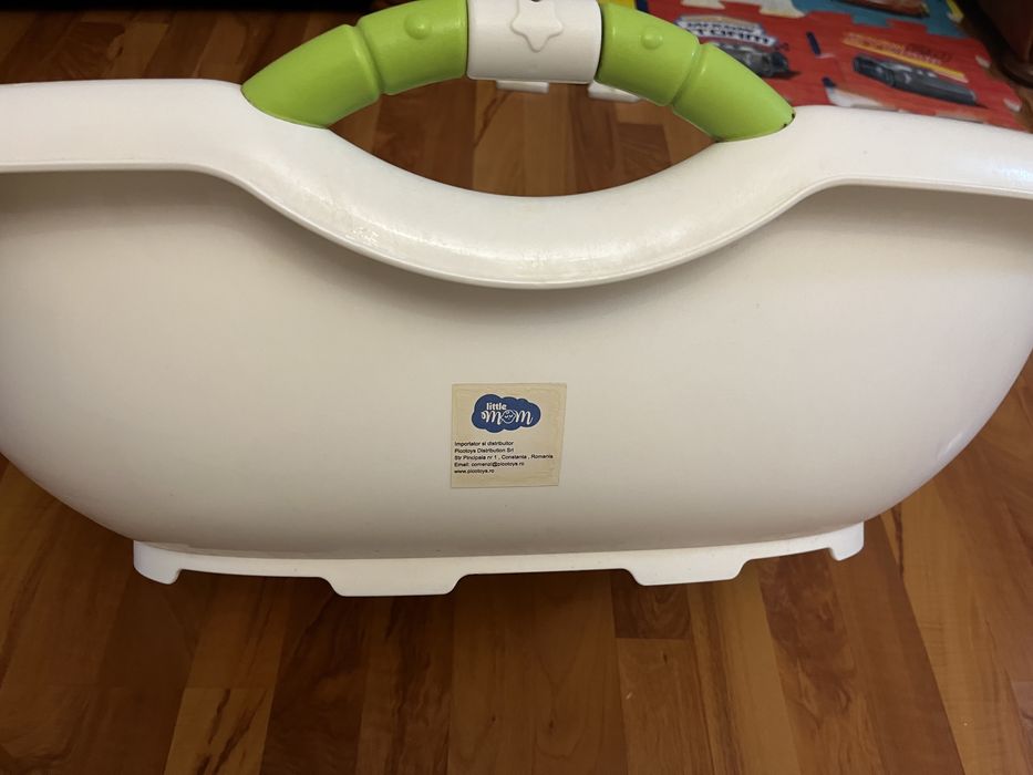 Cadita ergonomica Little Mom Green