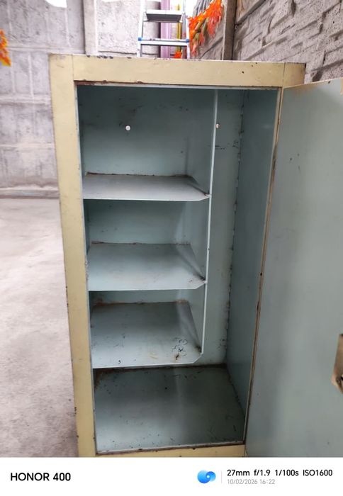 Продается надежный Сейф