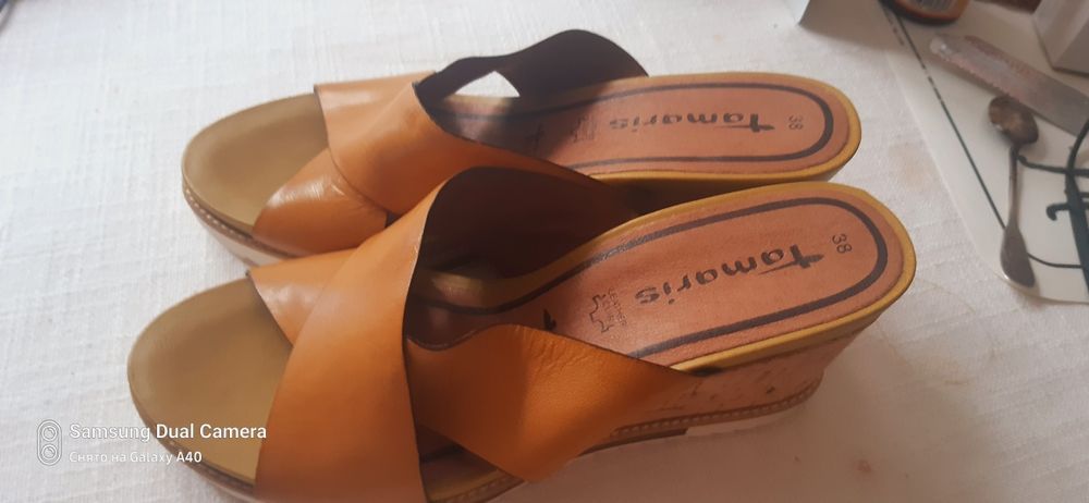 Летние босоножки-сабо