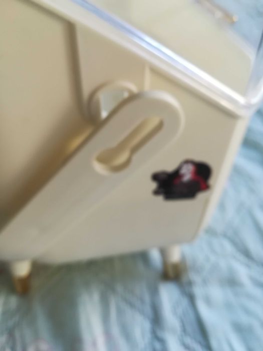 Минибар белый для мелочей