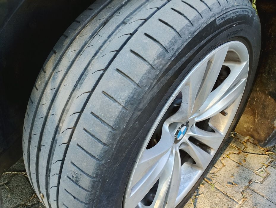 BMW 525 Xdrive 8ZF / 2013 Вс.платено и обслужена