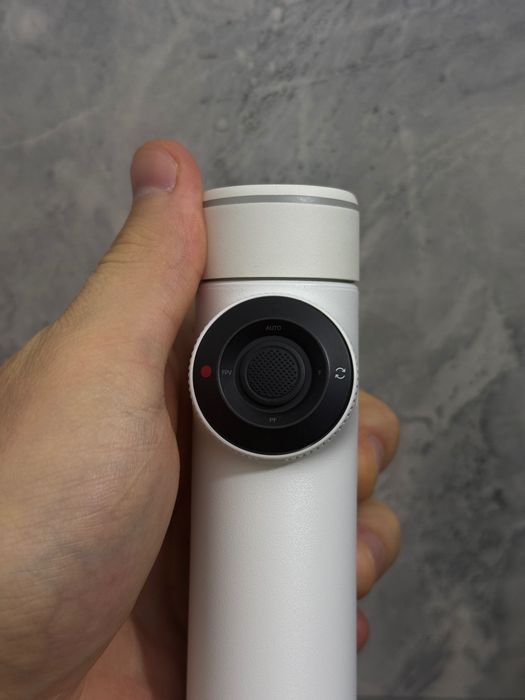 Insta360 Flow 2 Pro