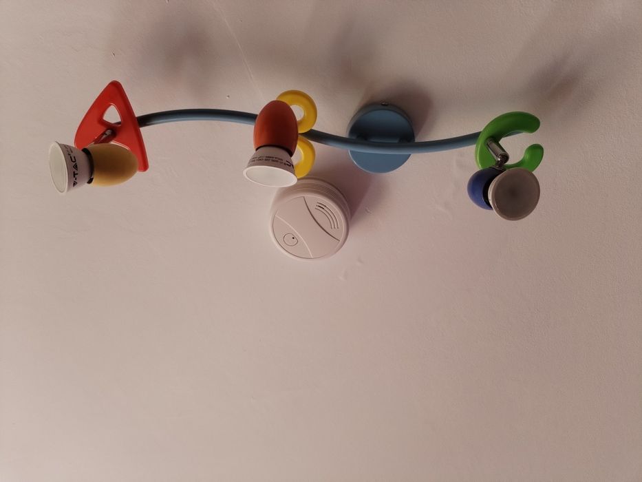 Лампи детска стая