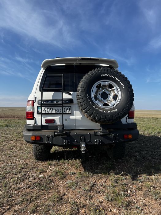 Toyota land cruiser 105