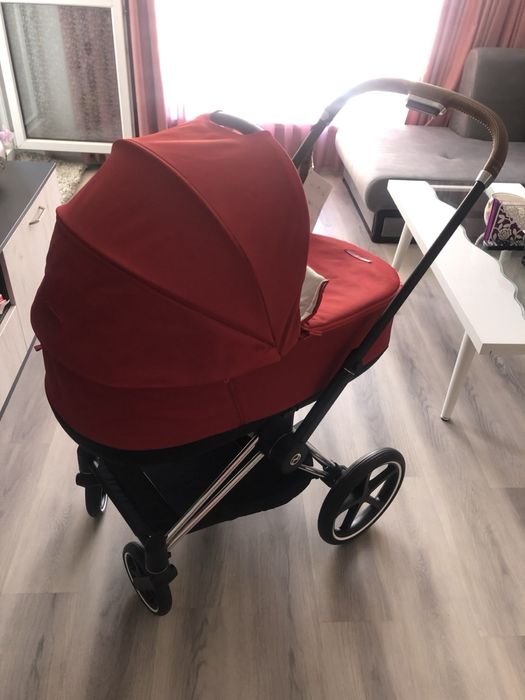 Луксозна количка Cybex Priam Lux Platinum 3в1 + База (Hot n Spicy Red)