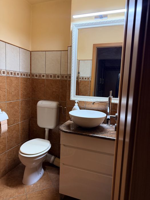 Vand apartament 3 camere
