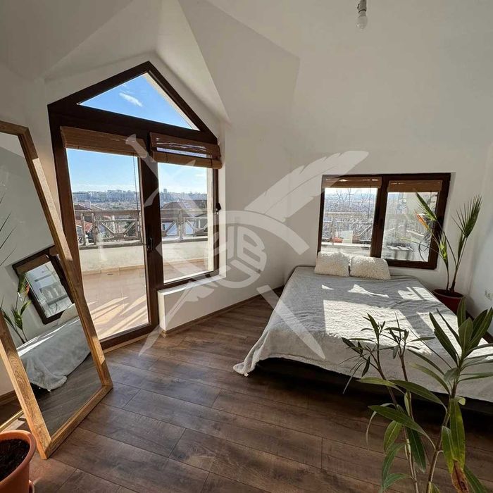 Продава се Къща в к.к. Слънчев бряг - 137 кв.м за 1095 €/кв.м - Снимка #3