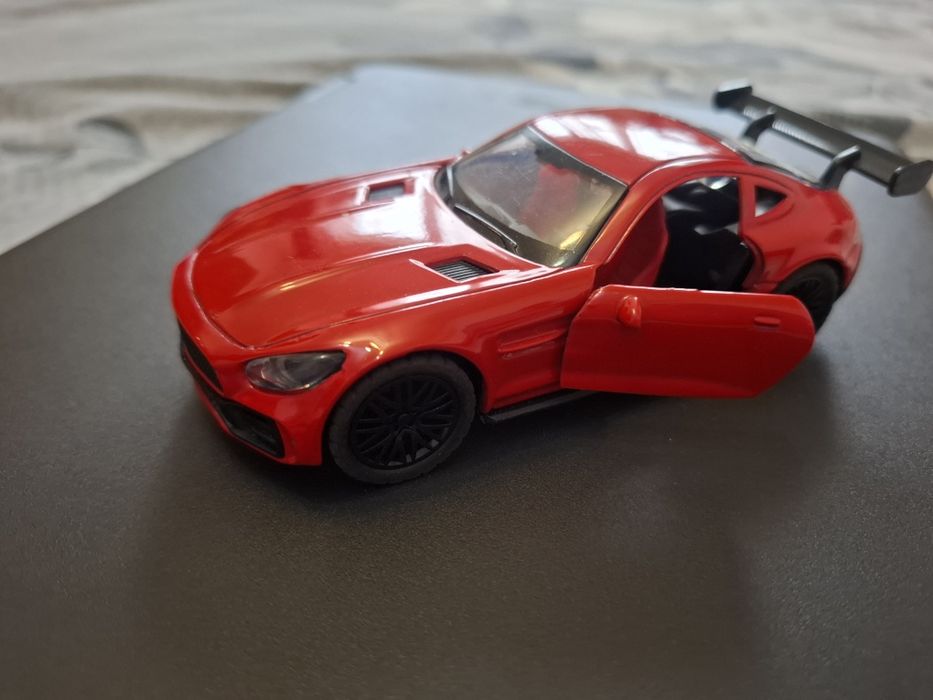 Метални колички .