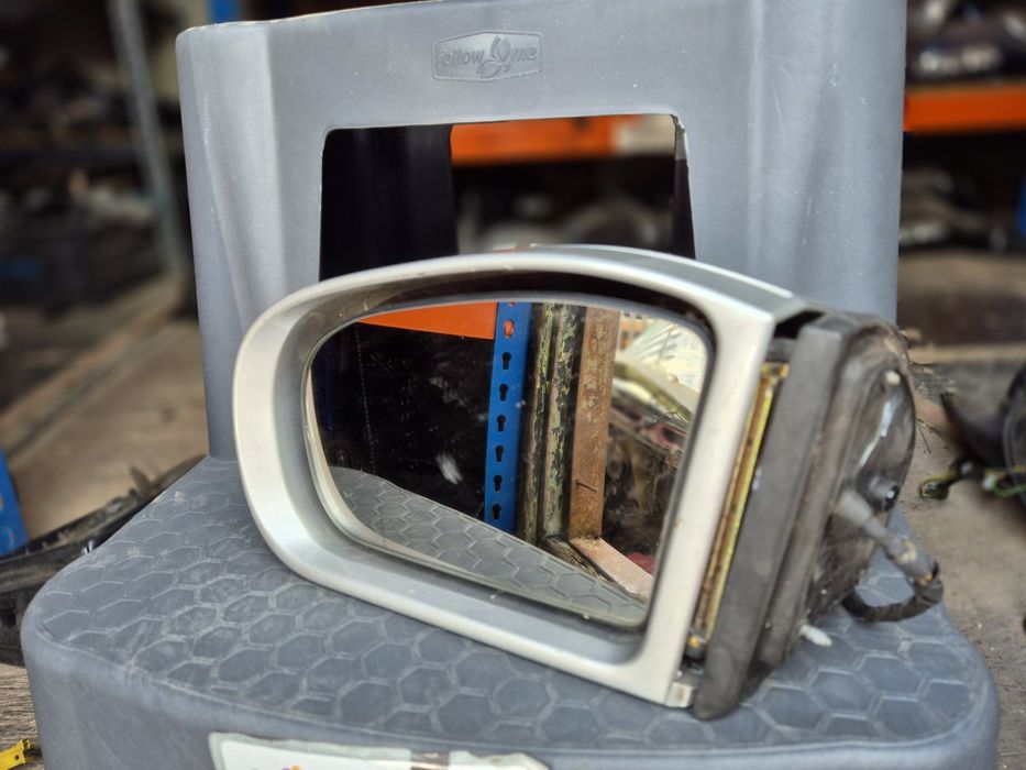 Огледало за Мерцедес ляво преди фейса w203