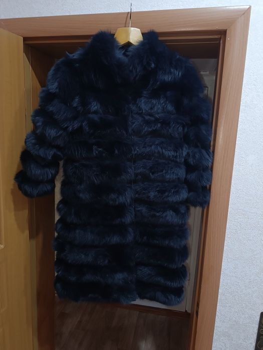 Продам песцовую шубу