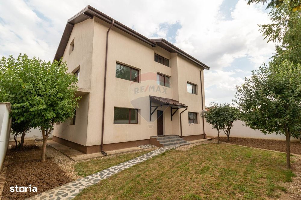 Casa / Vila spatioasa P+1+M de inchiriat zona Padurea Cernica