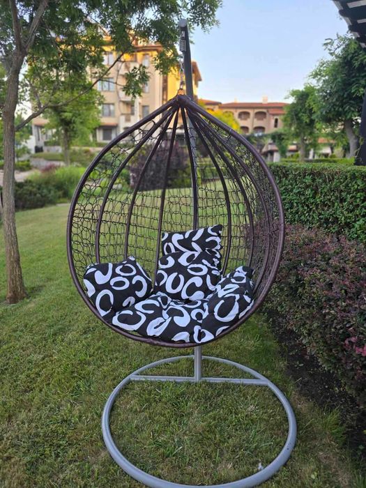 70€/136.91лв.-Градинска люлка тип яйце - РАЗПРОДАЖБА