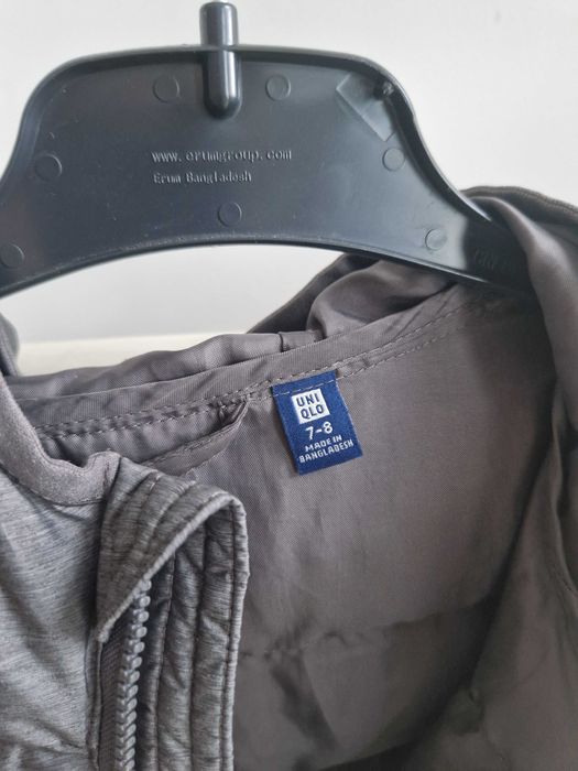 Geaca UniQlo 7-8 ani