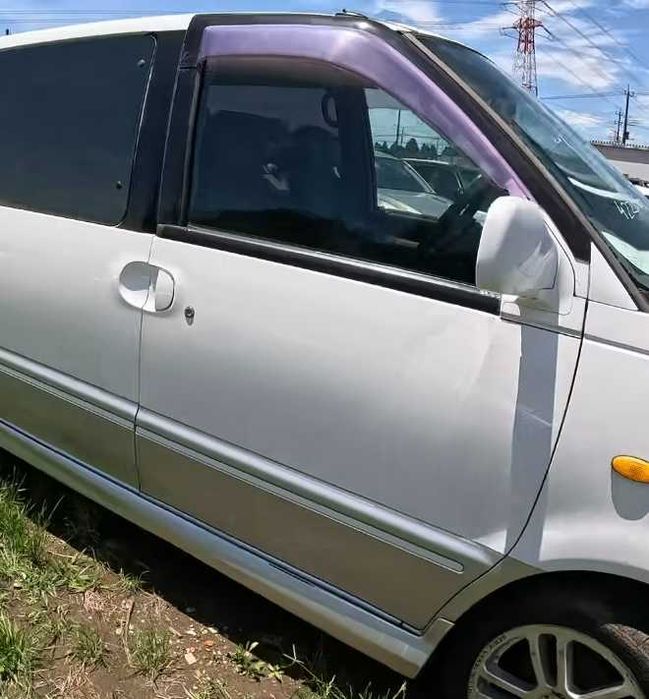 Двери дверь Nissan Serena C23, оригинал из Японии