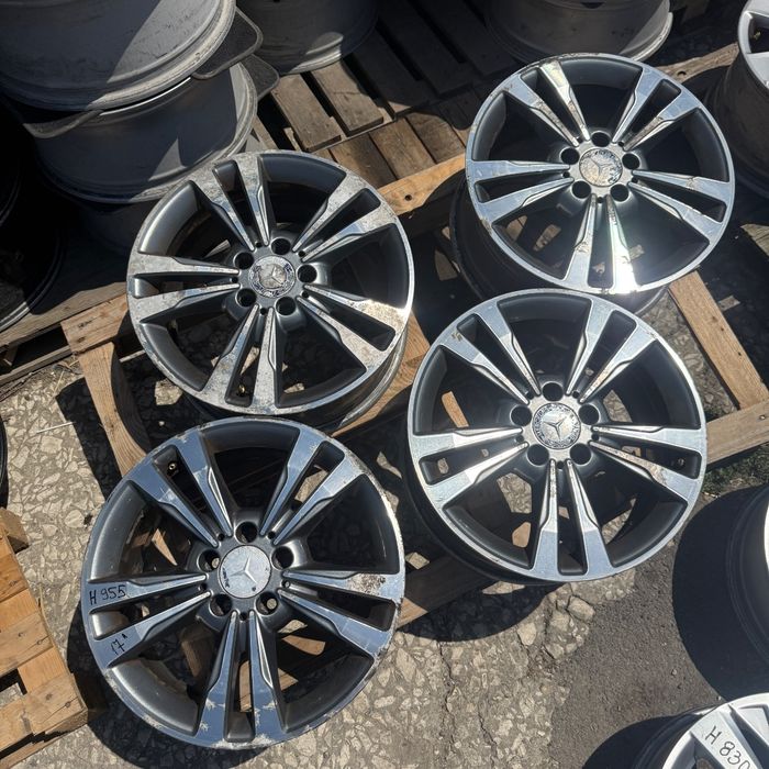 Алуминиеви джанти Mercedes-Benz W212 8J R17 ET48 5x112мм A2124015602 ном 955 A2124015602-559-1538