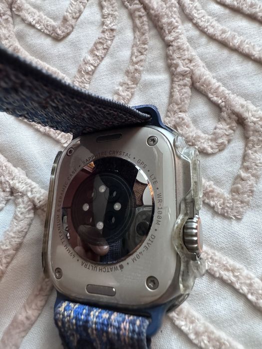 Apple Watch Ultra 2, 49 mm, Apple ID (Activation Lock)