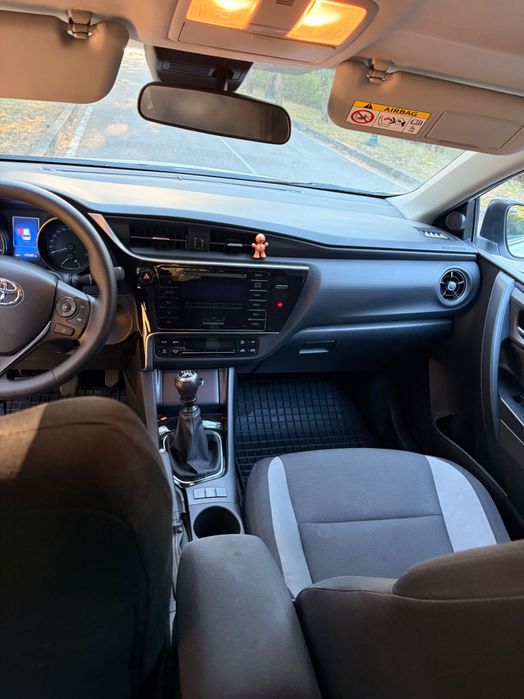 Toyota Auris, 2017 г., 1.3 бензин