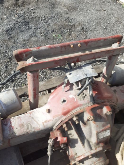 Продавам заден мост за Ивеко карго