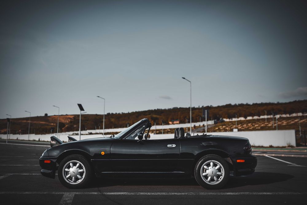 Mazda MX-5 Miata NA 1992 | Vehicul Istoric | 116cp | Bodykit Zender | 190k km | RCA 300 lei/an