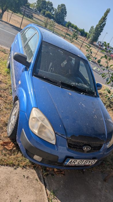Kia Rio 1.5 CRDI — pentru DEZMEMBRĂRI sau RABLA